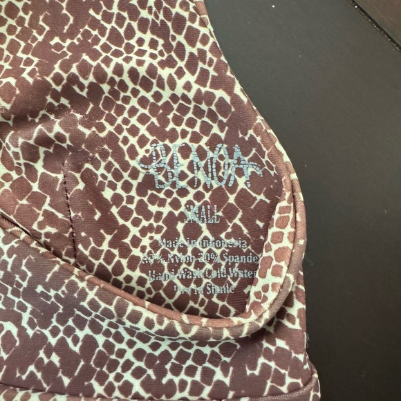 Benoa Bruna S Lenny top x M Hina bottom - Picture 3 of 3